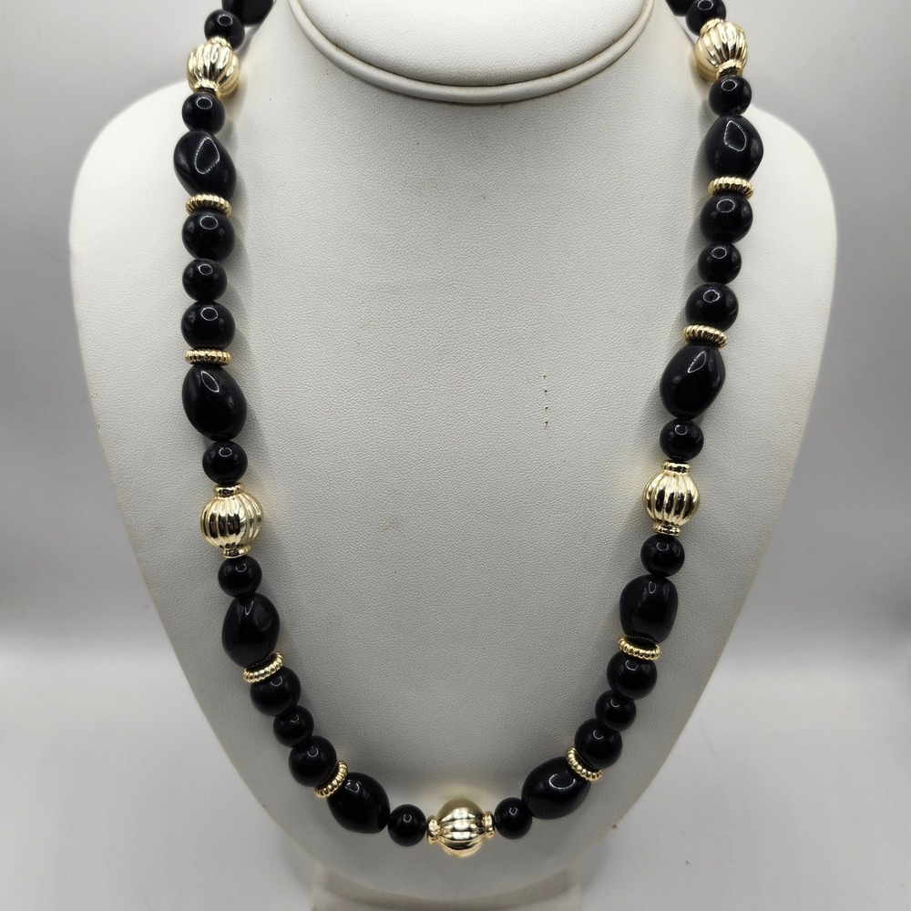 Vintage Black‎ Onyx Style Beaded Necklace Gold Tone Ribbed Accents 24 Inch